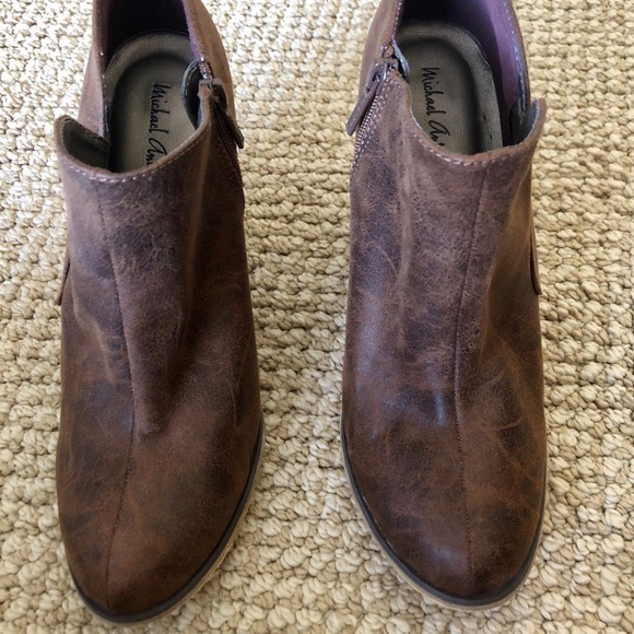 Michael Antonio brown heeled boot size 9.5 - Picture 3 of 4